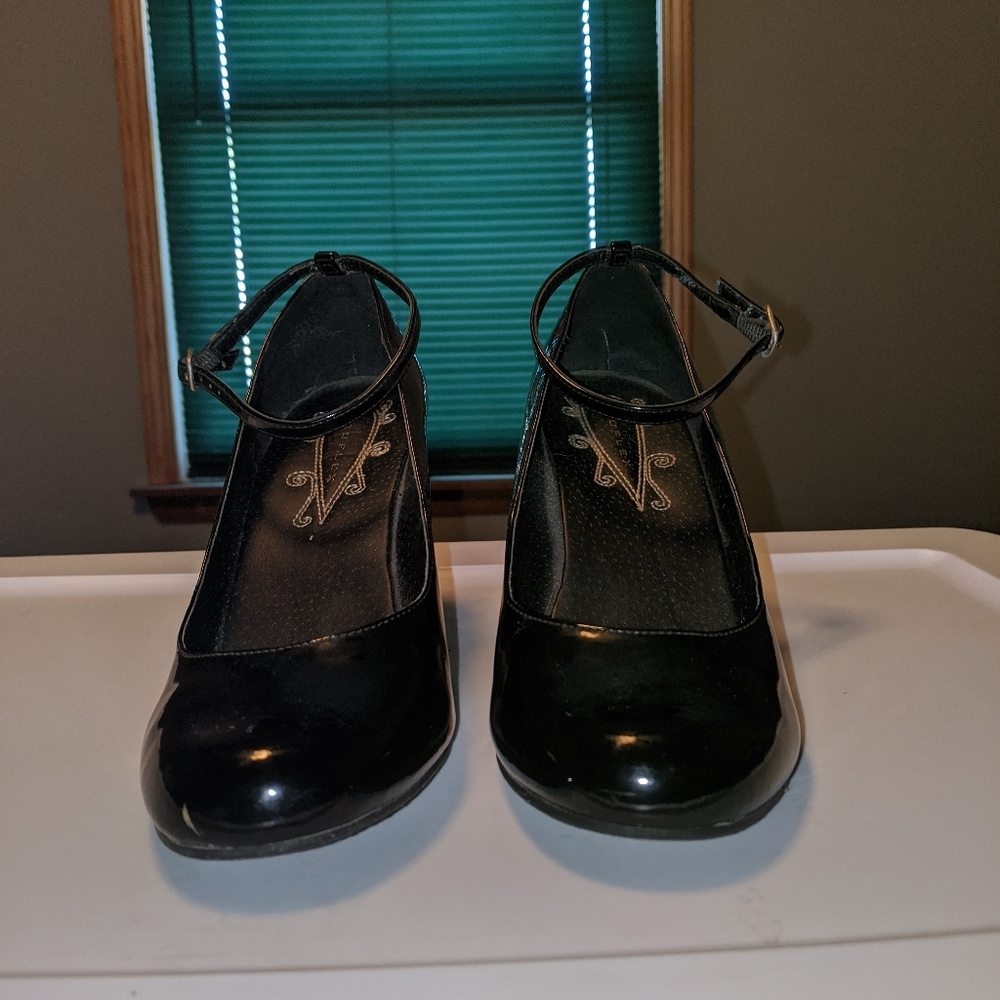 Truflex Black wedges